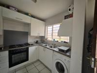  of property in Glenvista