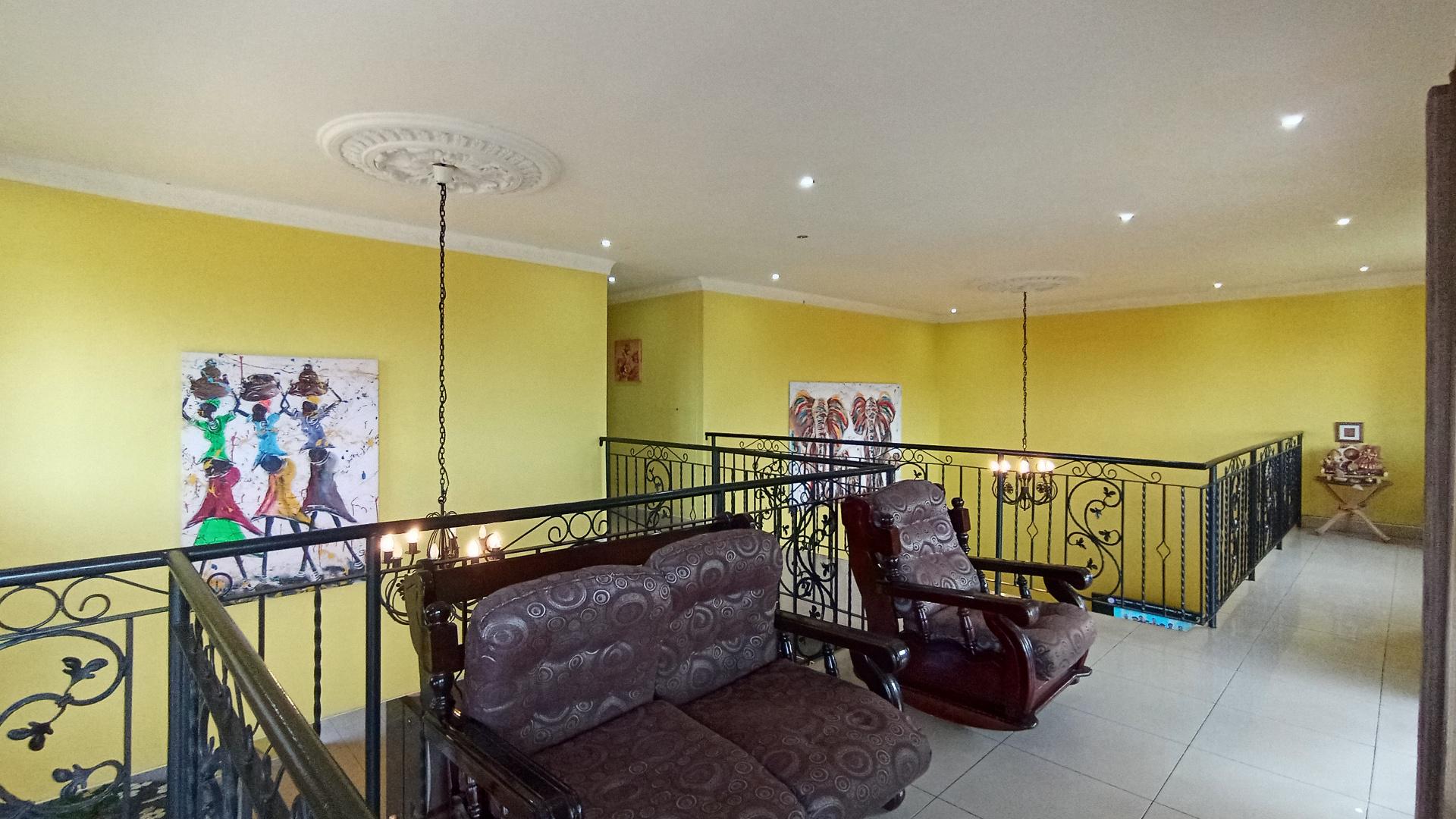 Spaces - 82 square meters of property in Stanger