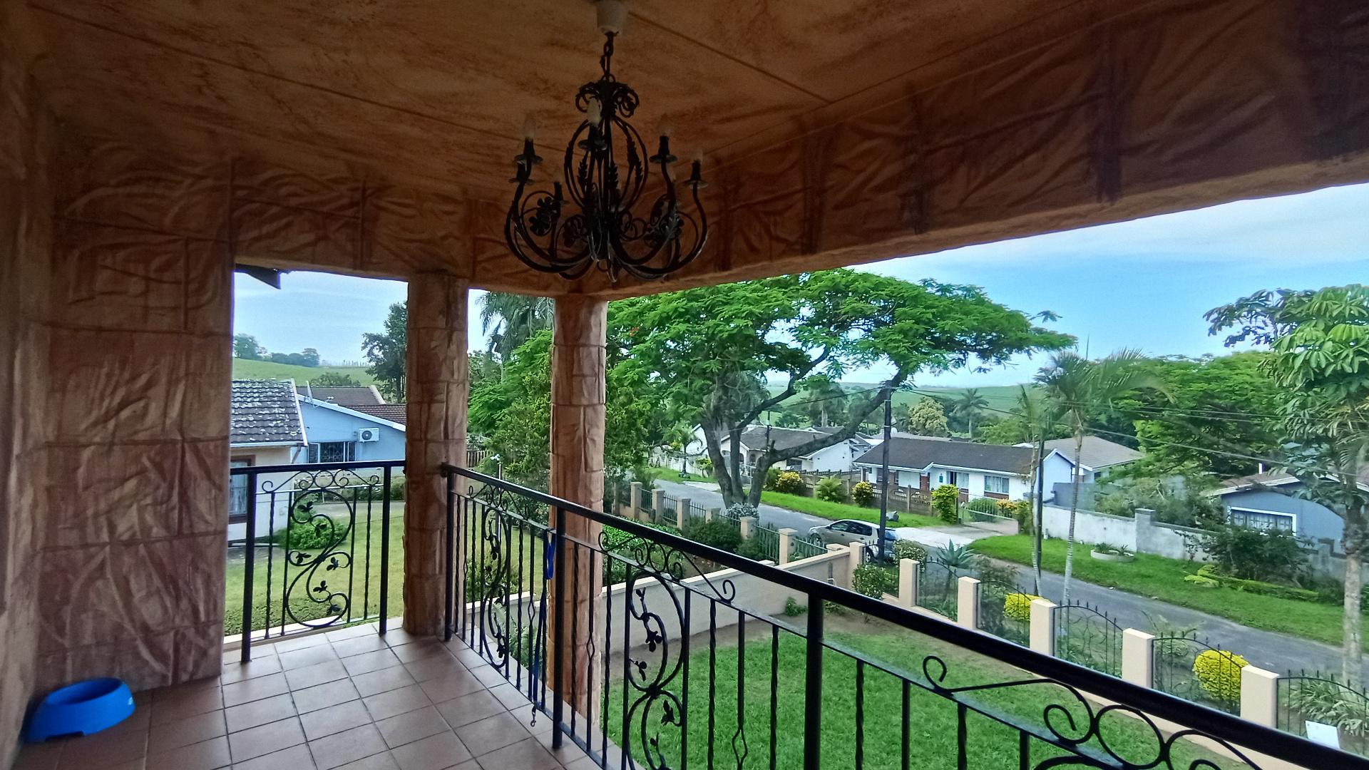 Balcony - 22 square meters of property in Stanger