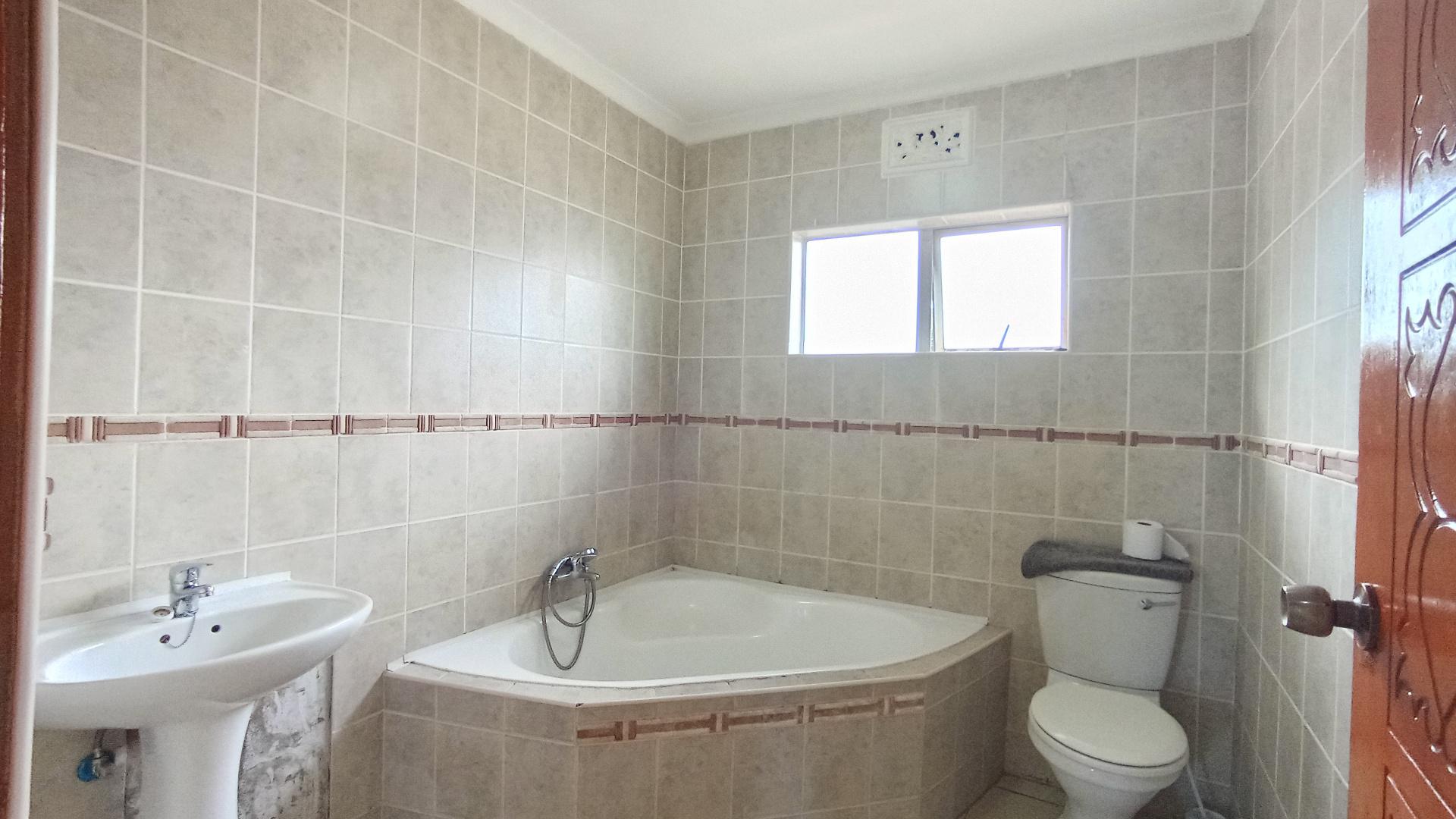 Bathroom 1 - 3 square meters of property in Stanger