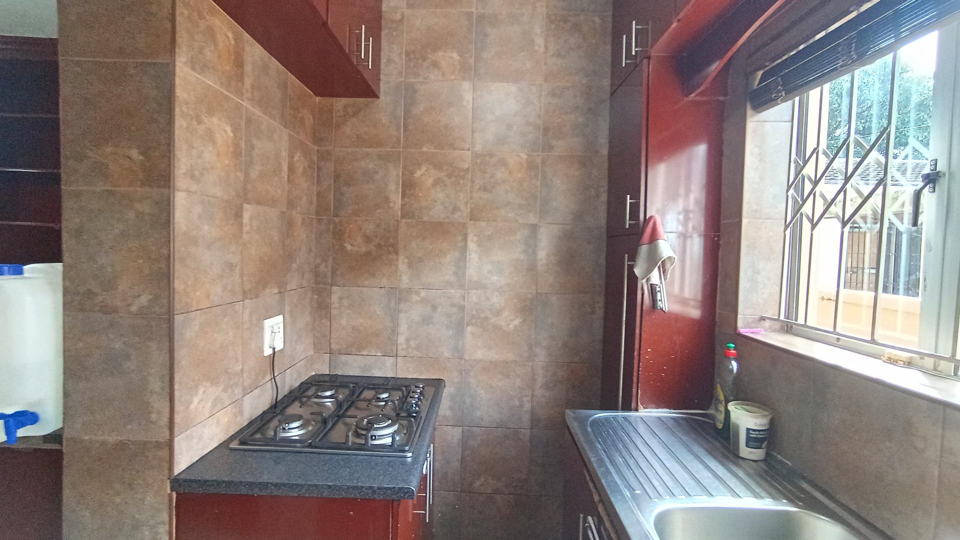 Scullery - 4 square meters of property in Stanger