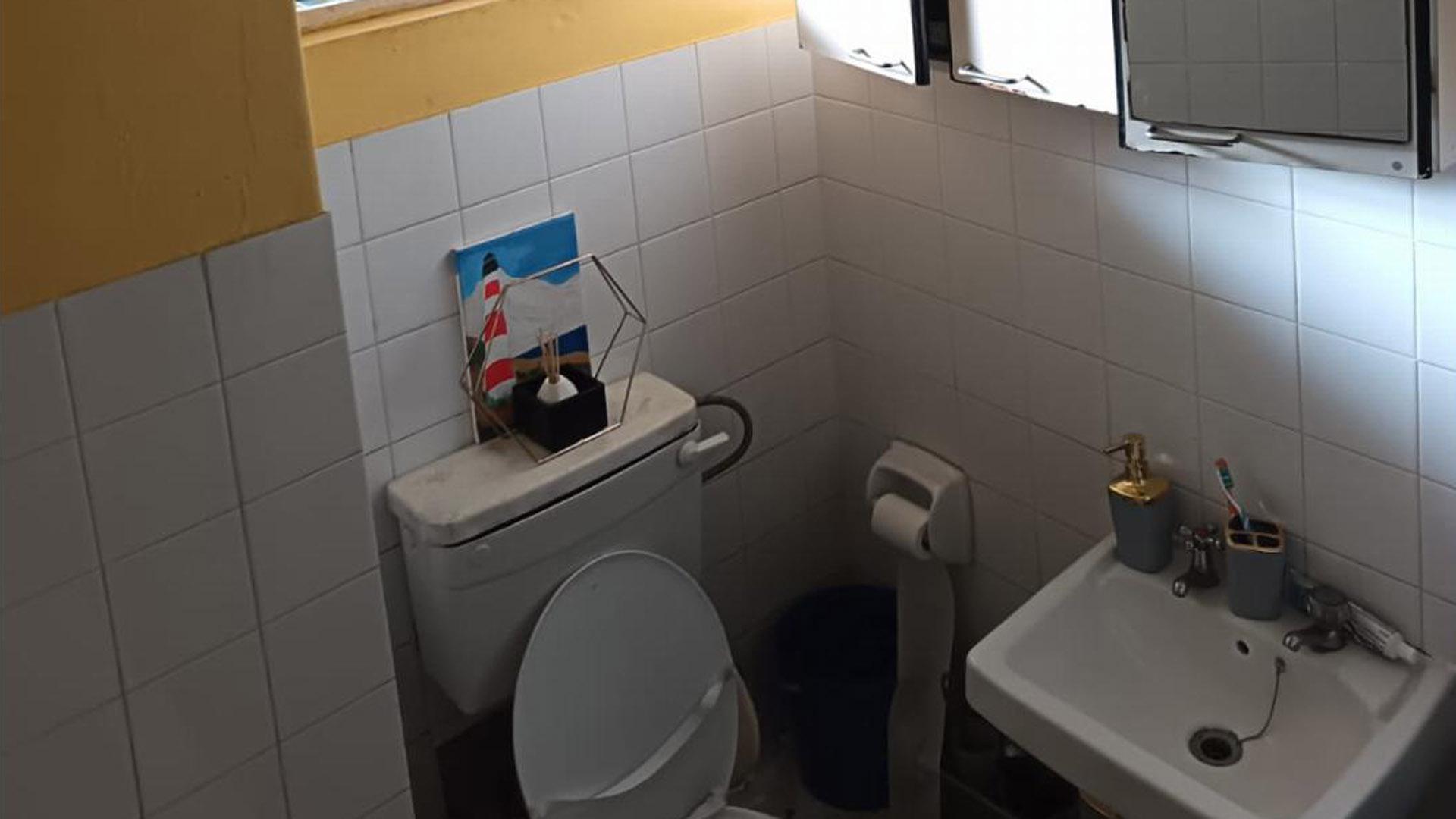 Bathroom 1 of property in Springfield - DBN