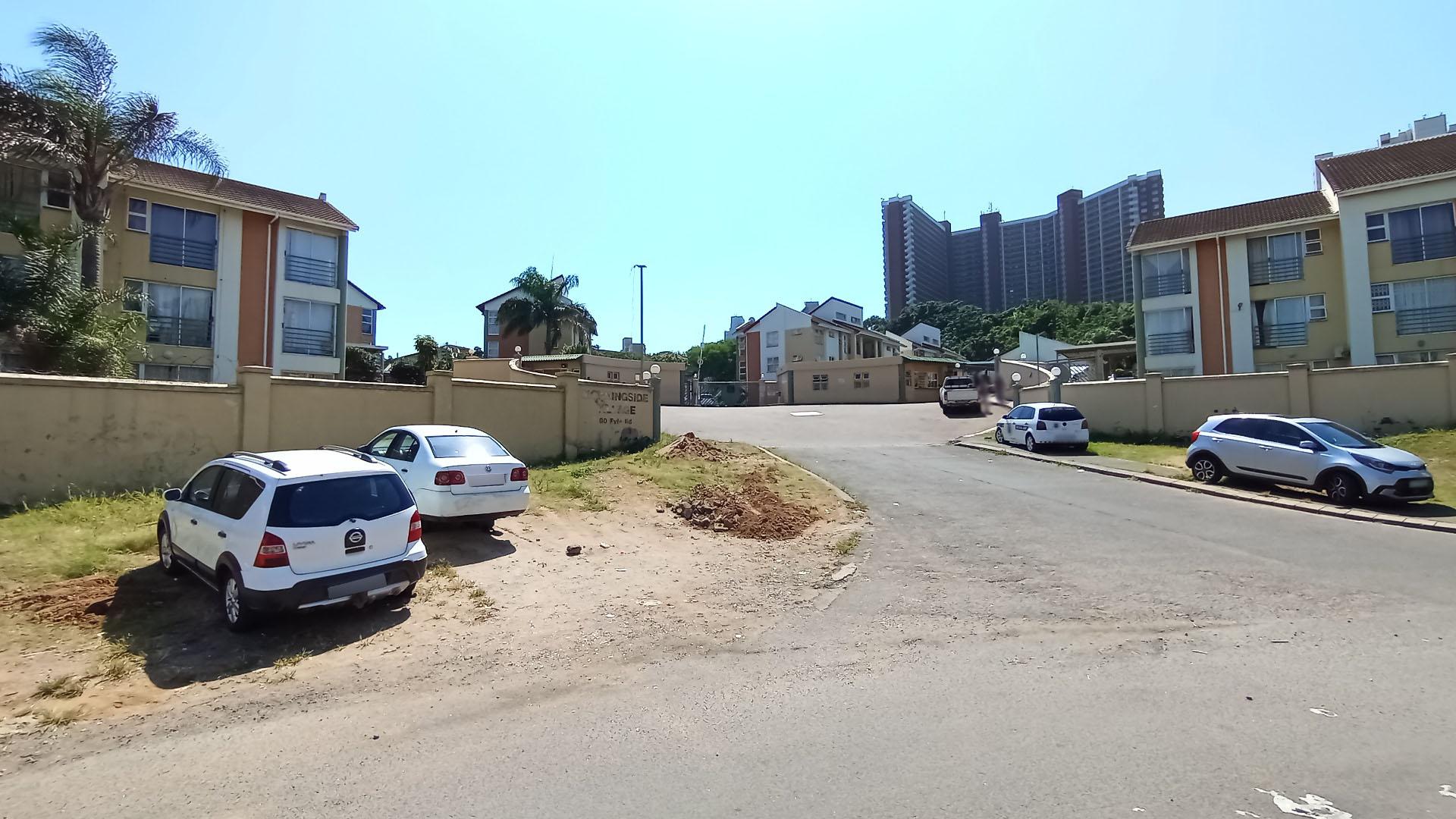 Front View of property in Springfield - DBN