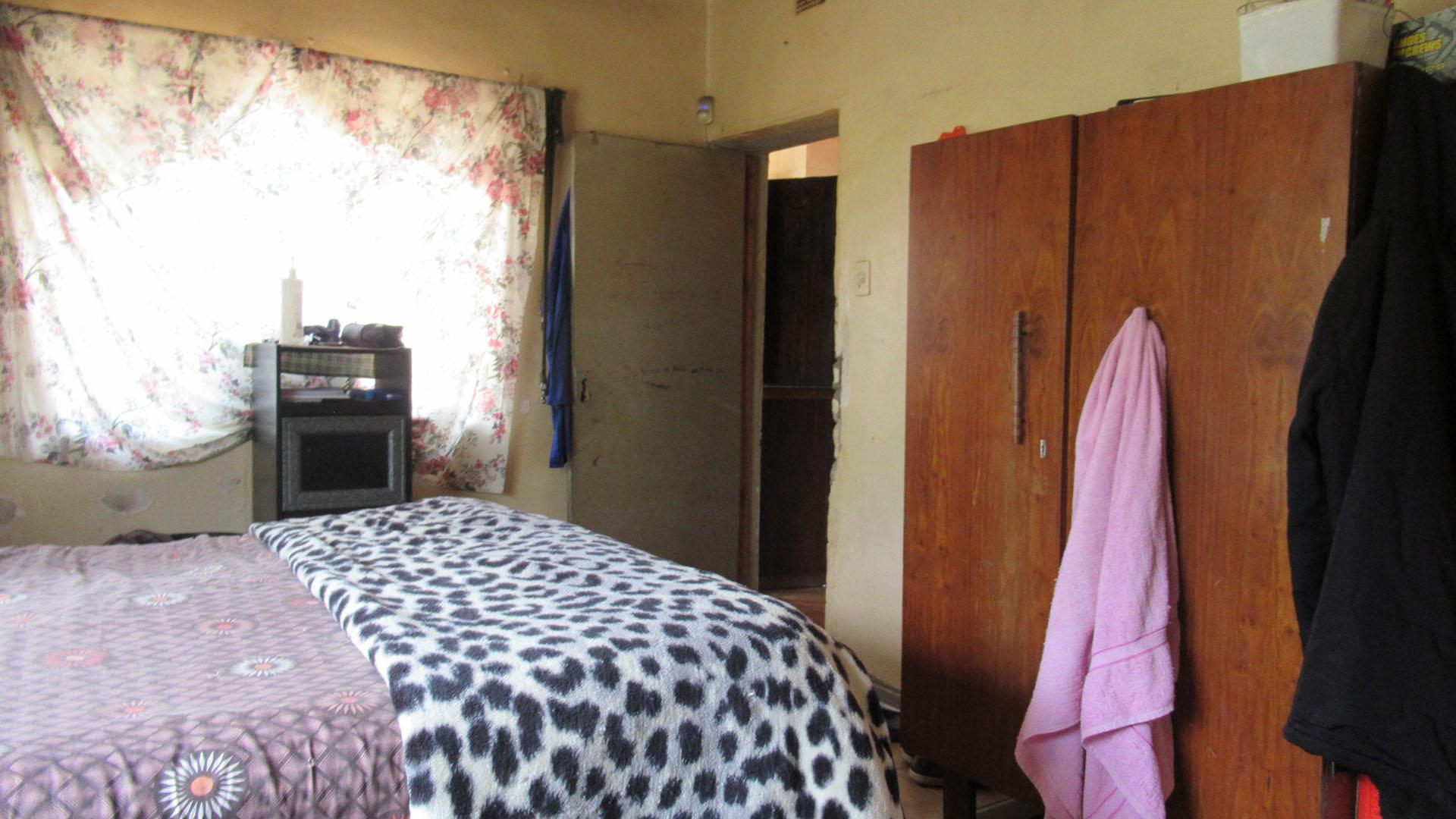 Bed Room 2 - 20 square meters of property in Turf Club