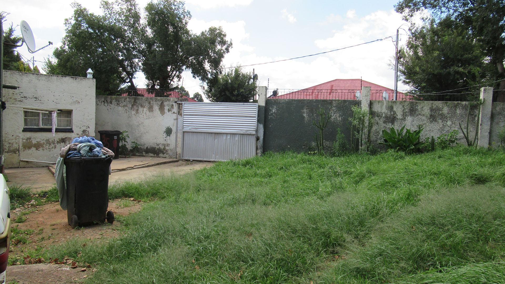 Backyard of property in Turf Club