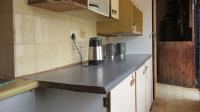 Kitchen - 16 square meters of property in Turf Club