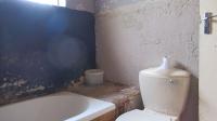 Bathroom 1 - 5 square meters of property in Turf Club