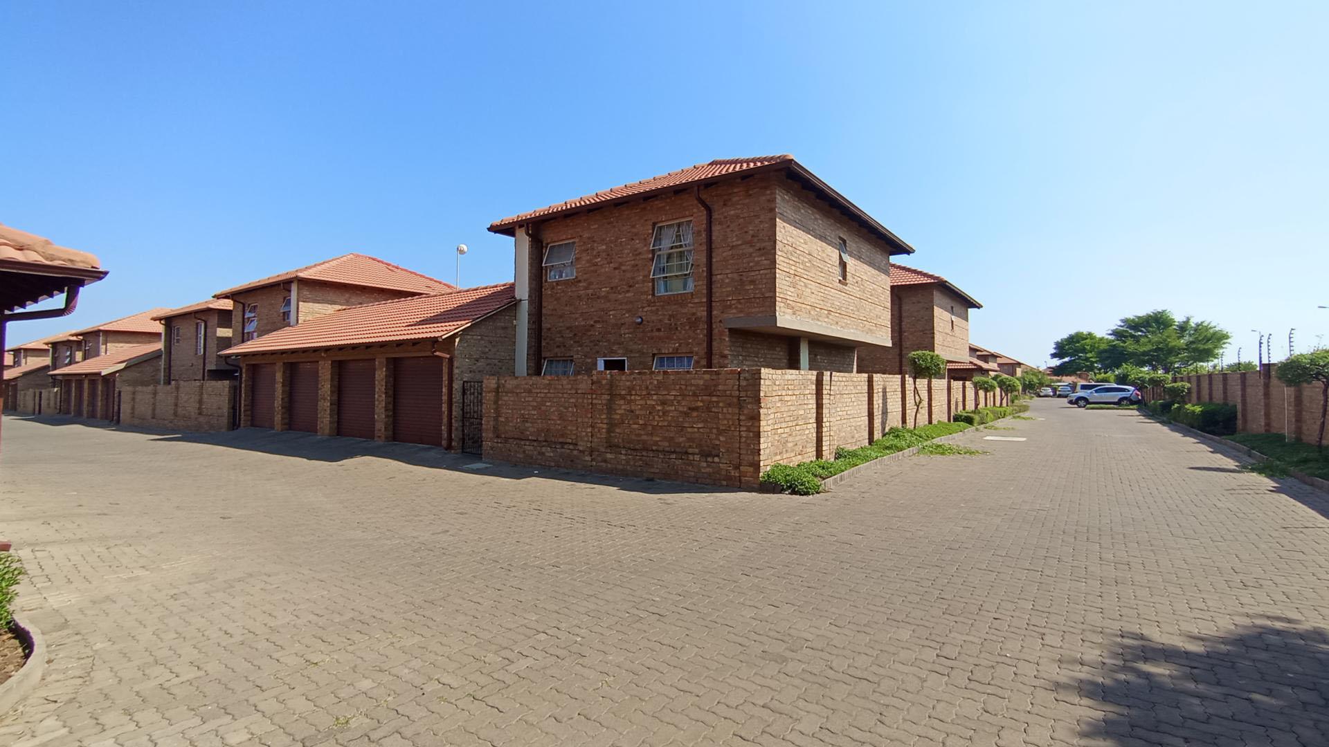 Front View of property in Annlin