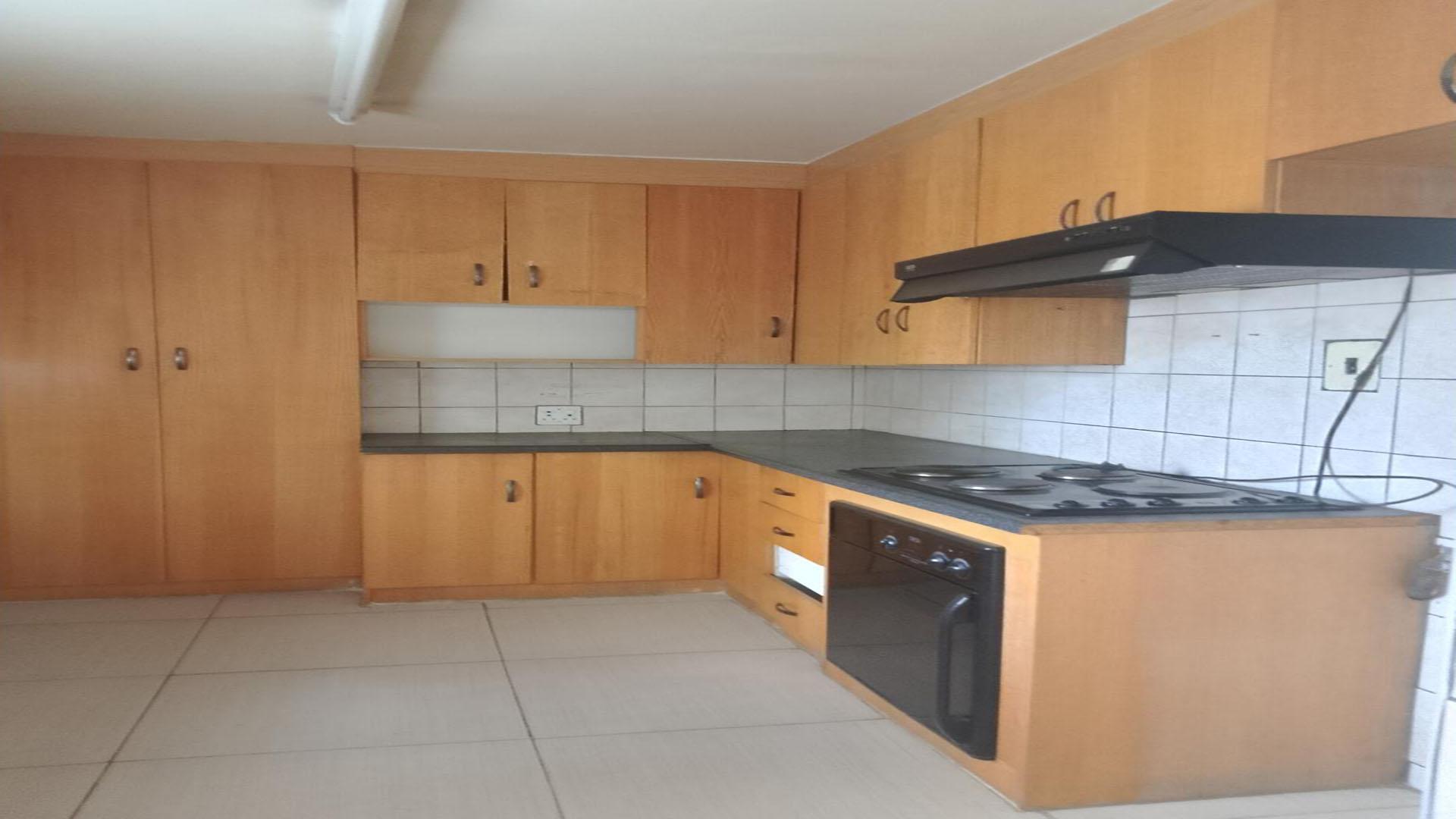 Kitchen of property in Sonland Park