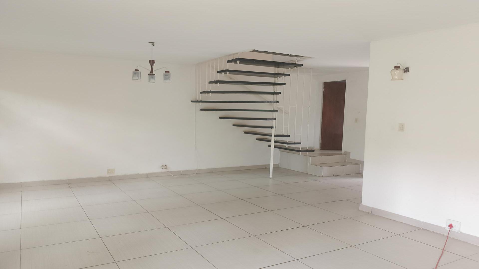 Lounges of property in Sonland Park