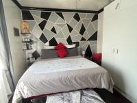  of property in South Hills