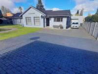  of property in Brackenhurst