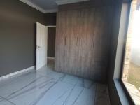  of property in Brackenhurst