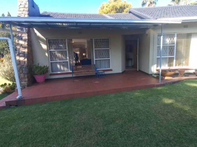 3 Bedroom House for Sale For Sale in Randhart - MR701092
