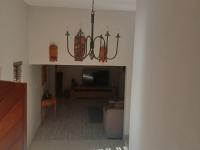  of property in Glenvista