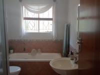  of property in Glenvista