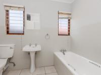  of property in Bromhof