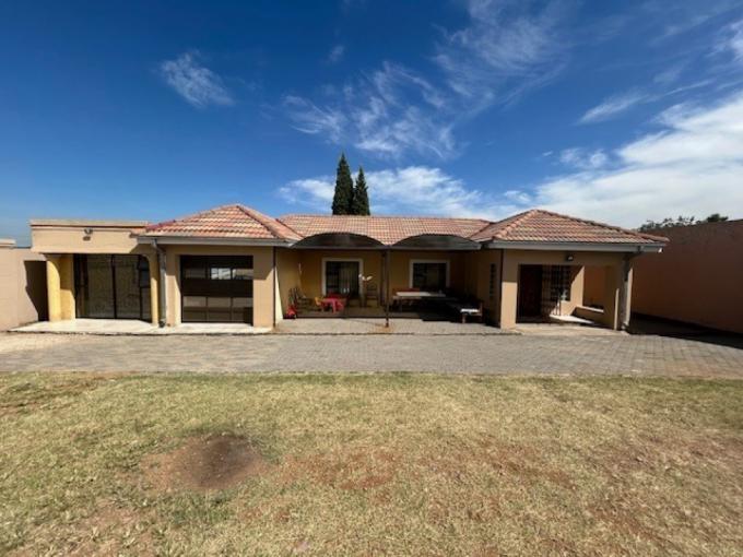 3 Bedroom House for Sale For Sale in Gosforth Park - MR701136