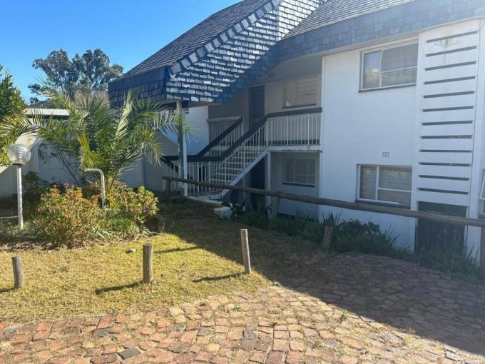 2 Bedroom Apartment for Sale For Sale in Lyndhurst - MR701145