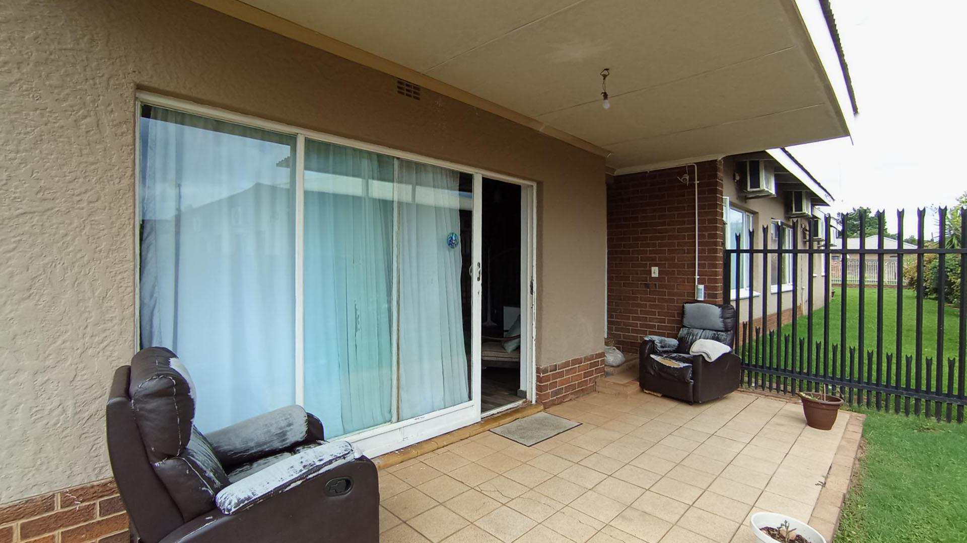 Front View of property in Pretoria North