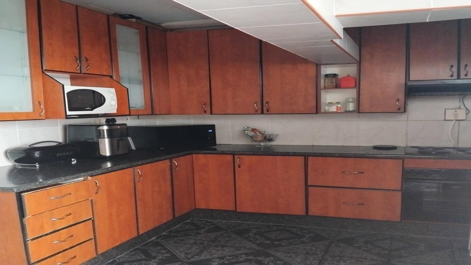 Kitchen of property in Rosettenville