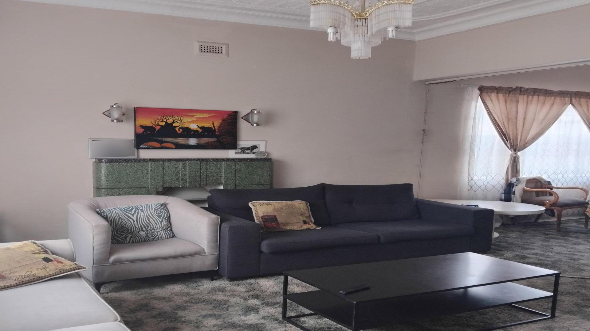 Lounges of property in Rosettenville