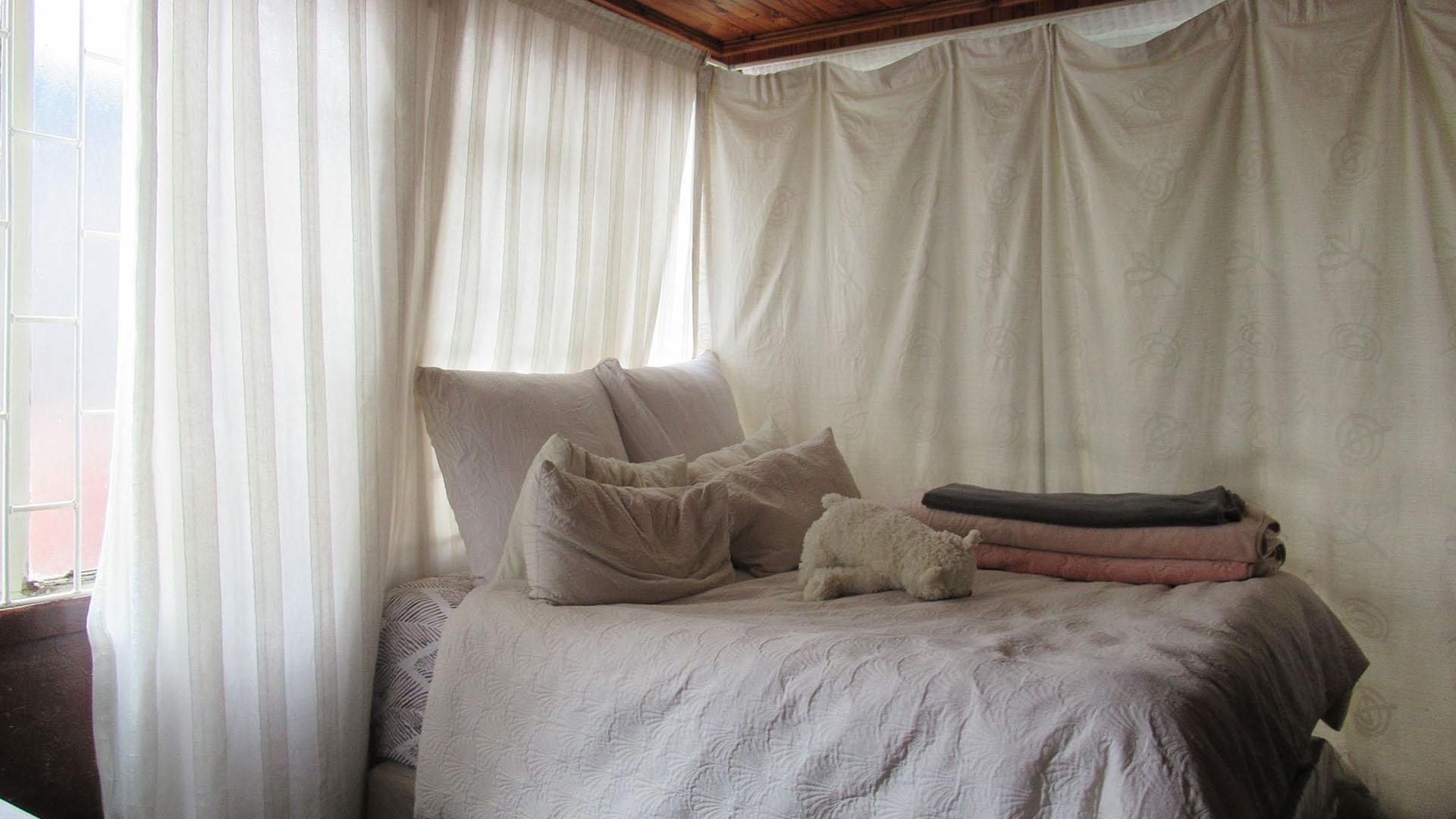 Bed Room 1 - 33 square meters of property in Rosettenville