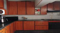 Kitchen of property in Rosettenville