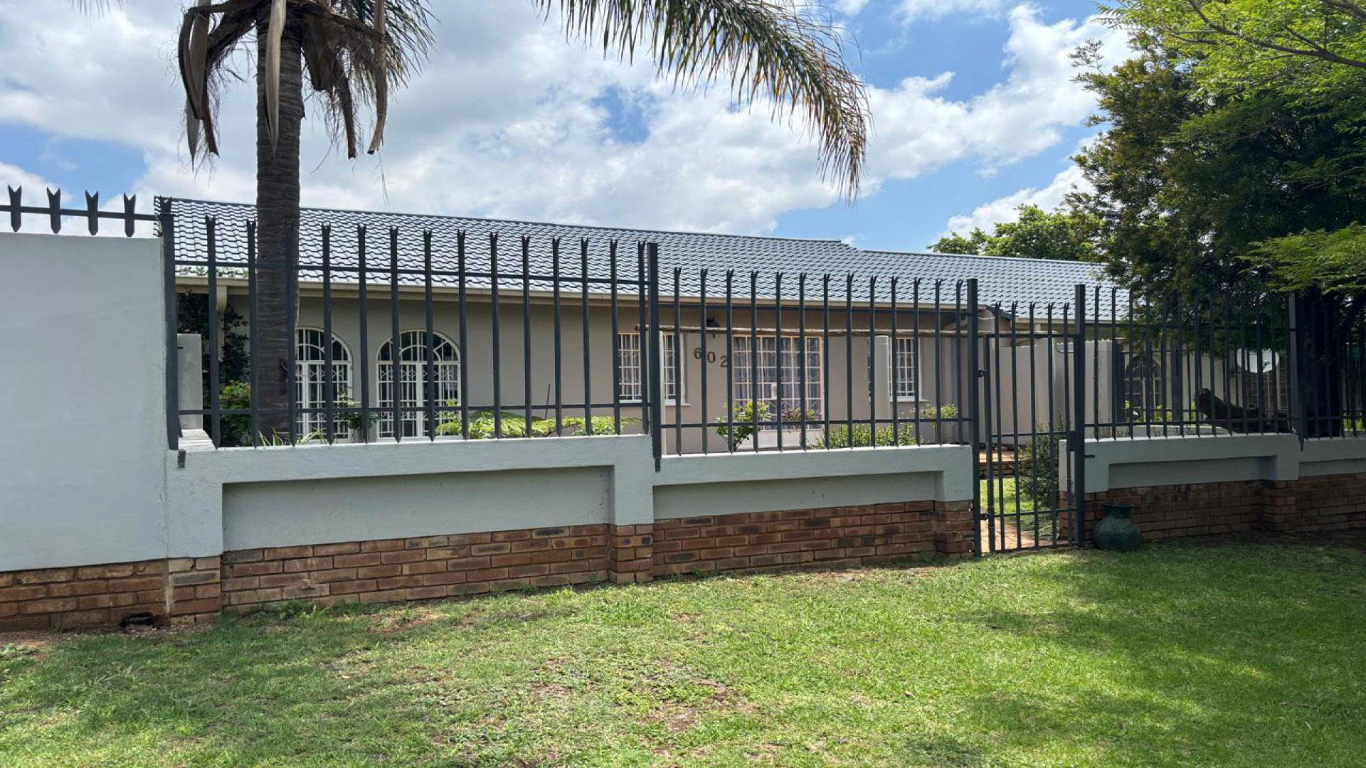 Front View of property in Garsfontein