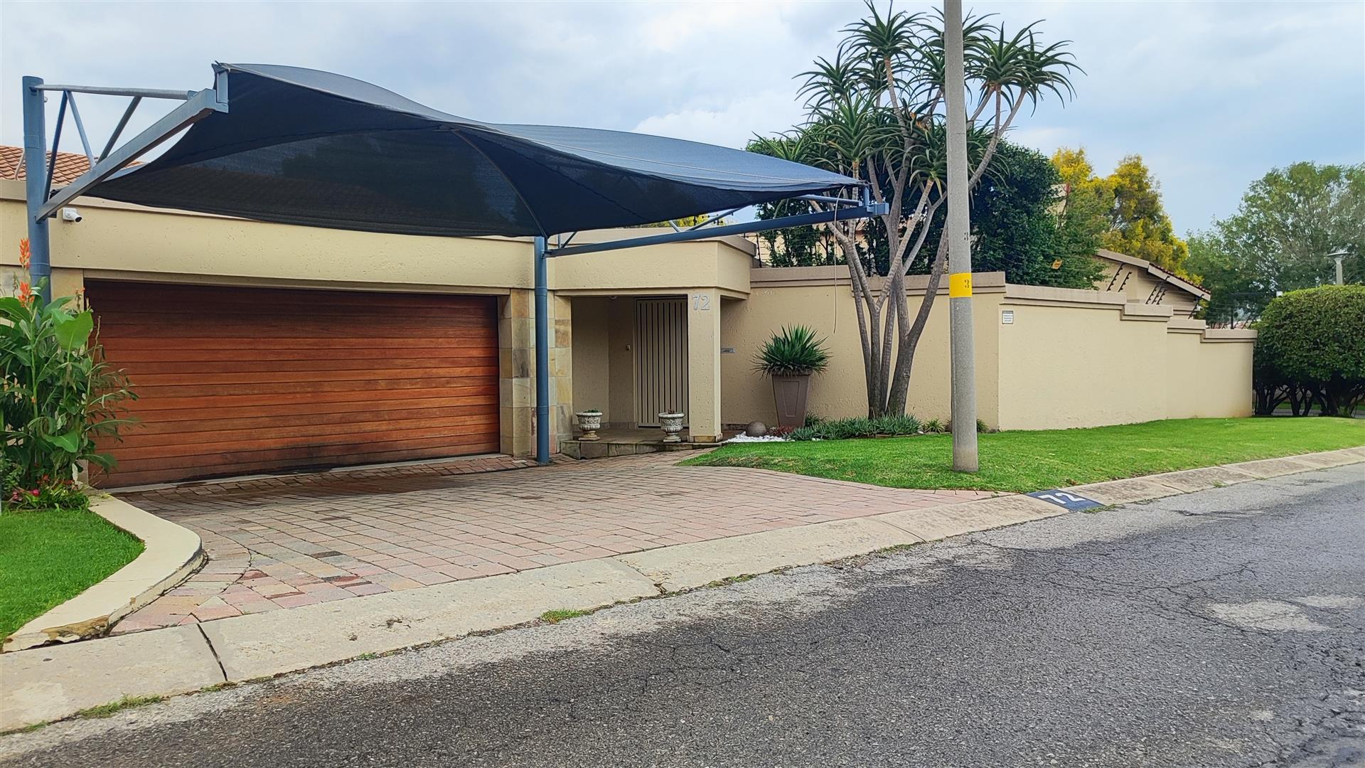 Front View of property in Marais Steyn Park
