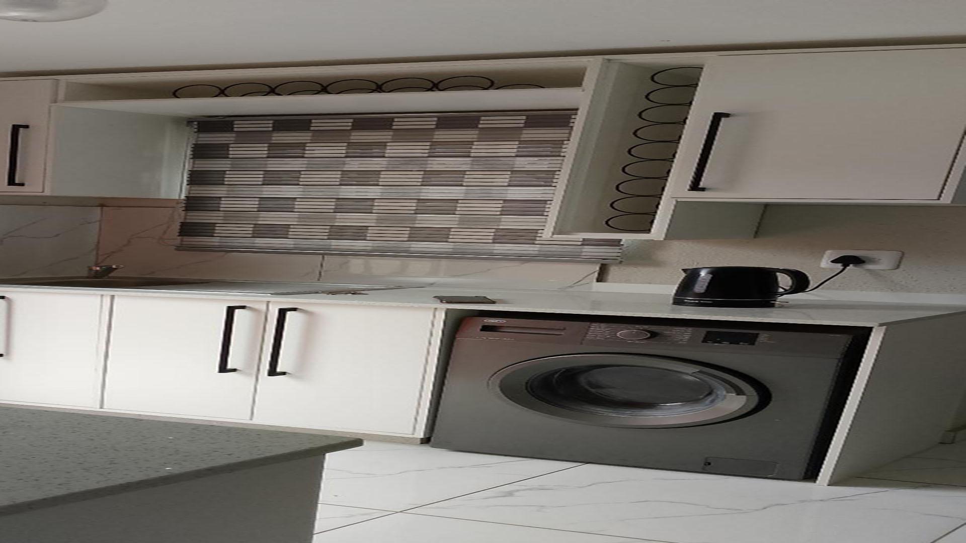 Kitchen of property in Wilfordon