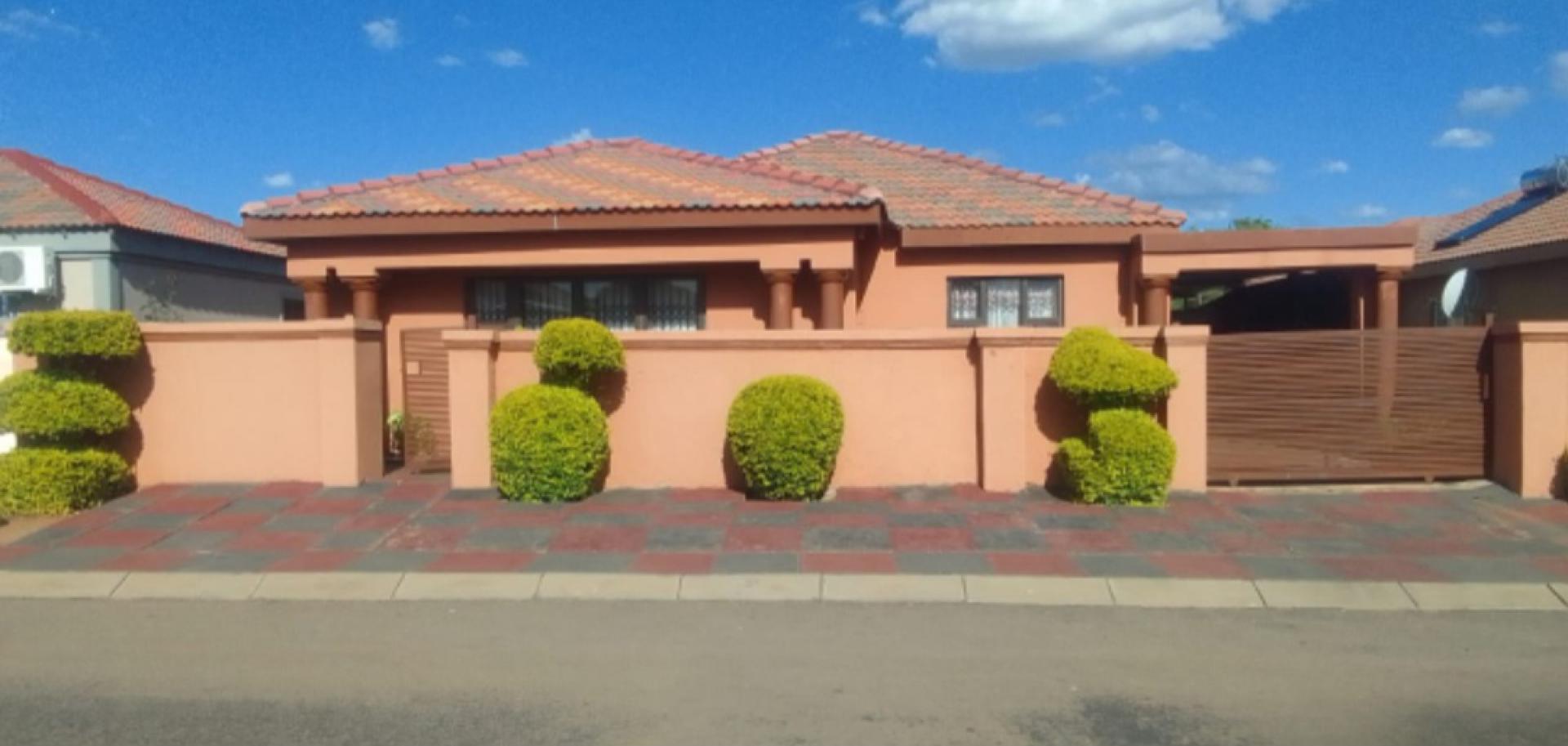  of property in Mogwase