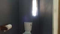 Guest Toilet - 3 square meters of property in Meyerspark