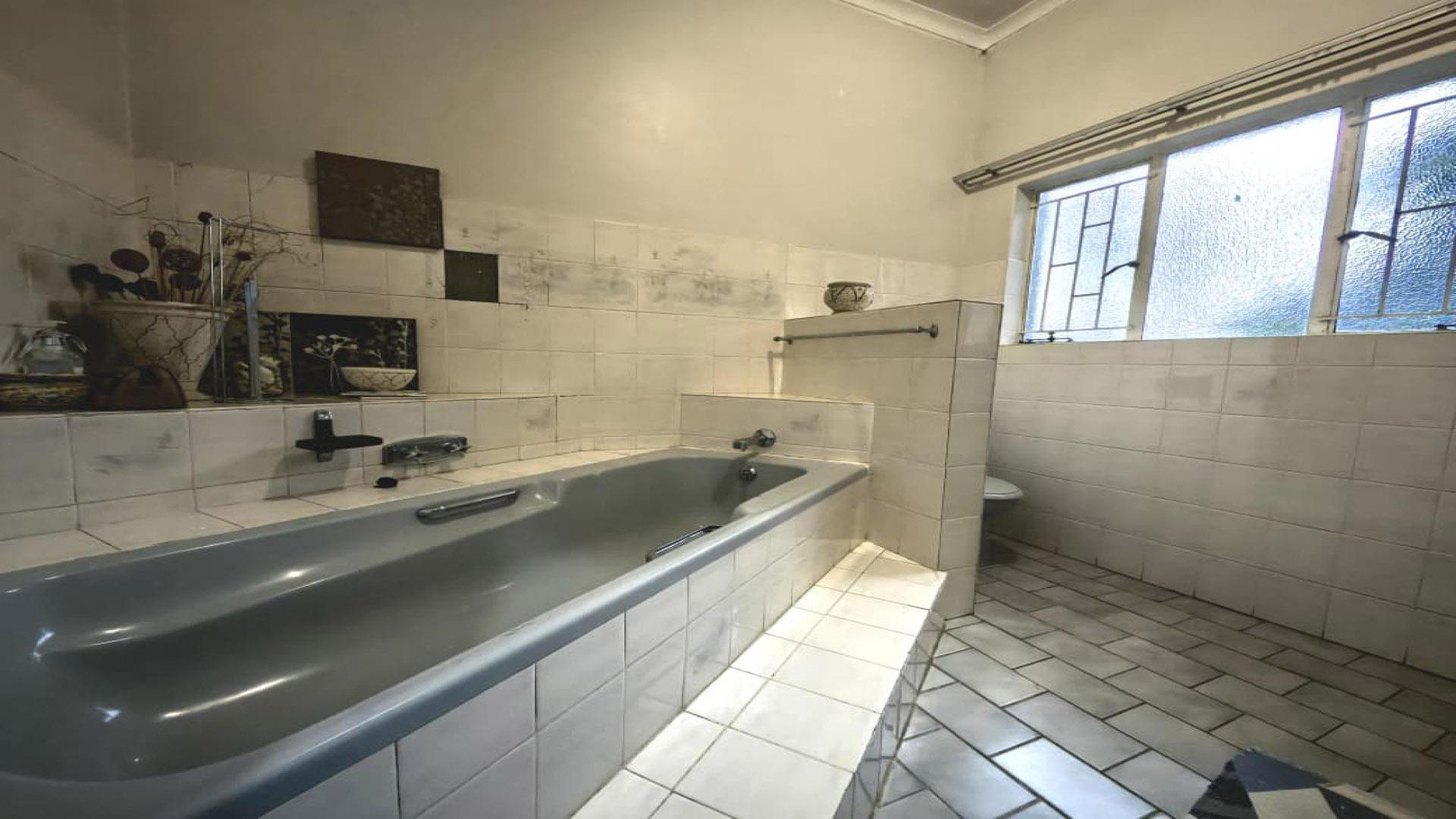 Bathroom 2 of property in Cashan