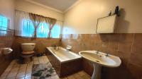 Bathroom 1 of property in Cashan
