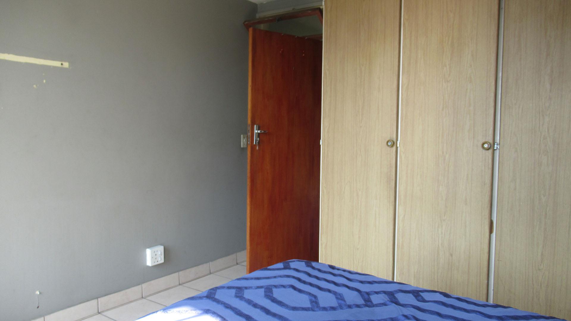 Bathroom 2 of property in Gosforth Park