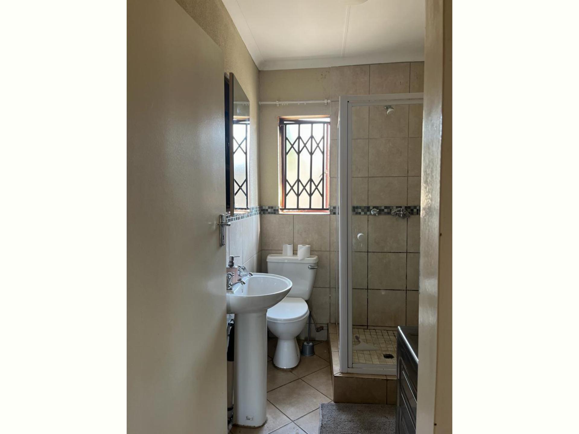  of property in Amandasig