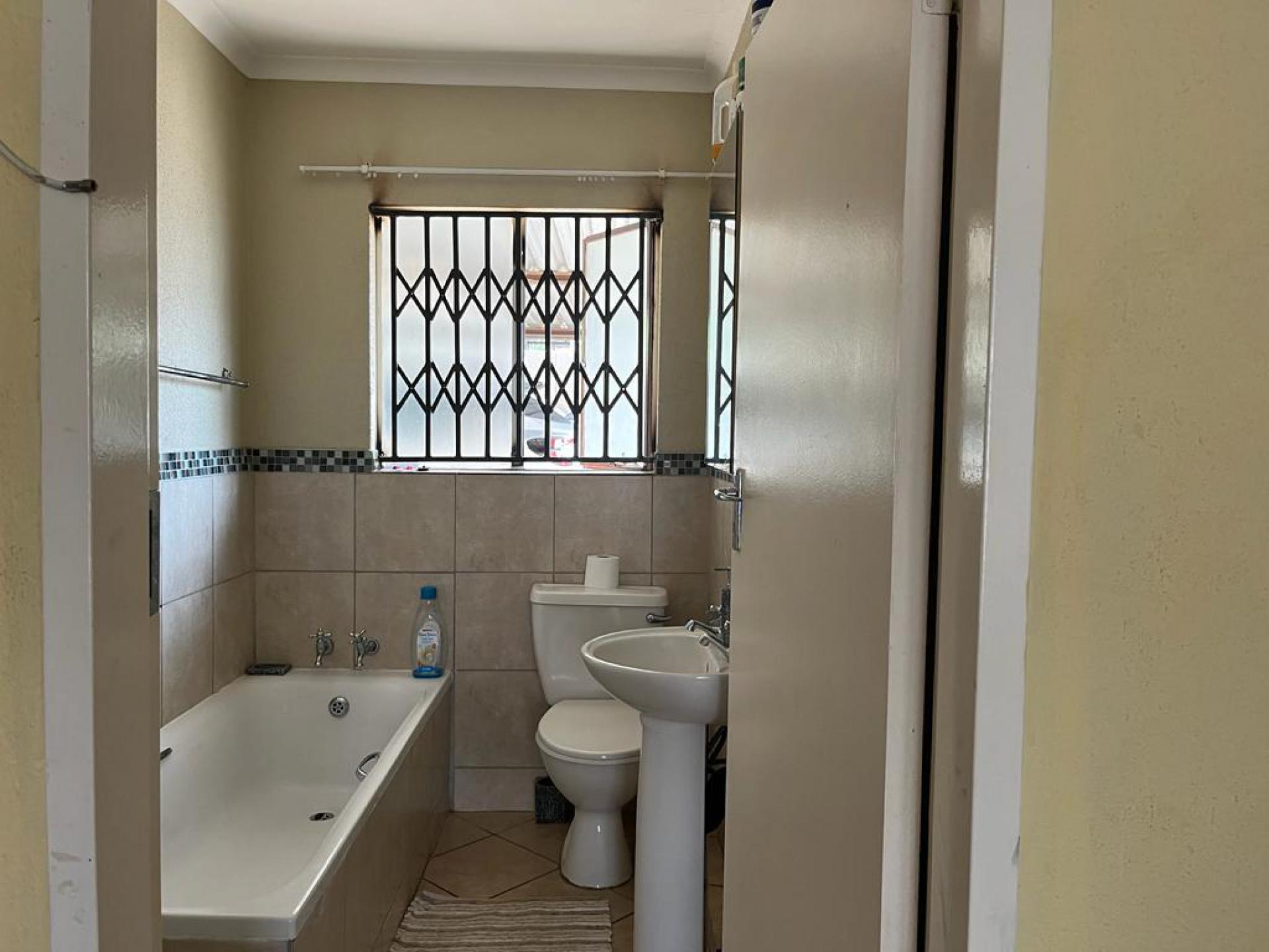  of property in Amandasig