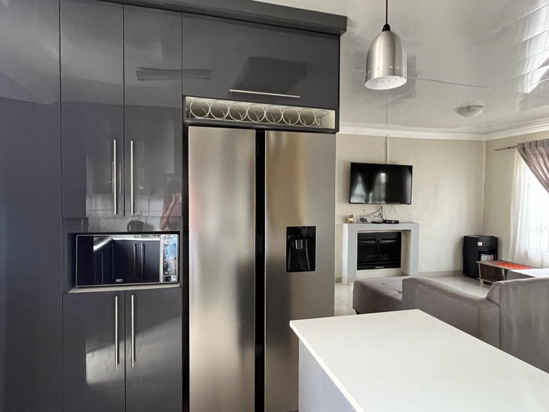  of property in Amandasig