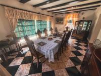  of property in Glenvista