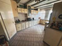  of property in Glenvista