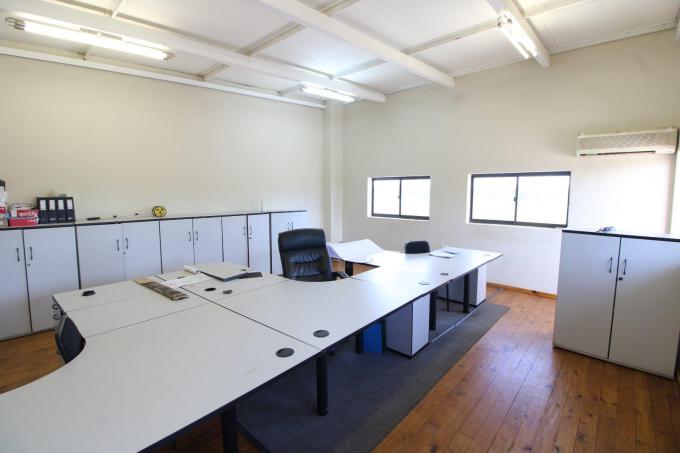 Commercial to Rent in Potchefstroom - Property to rent - MR701301