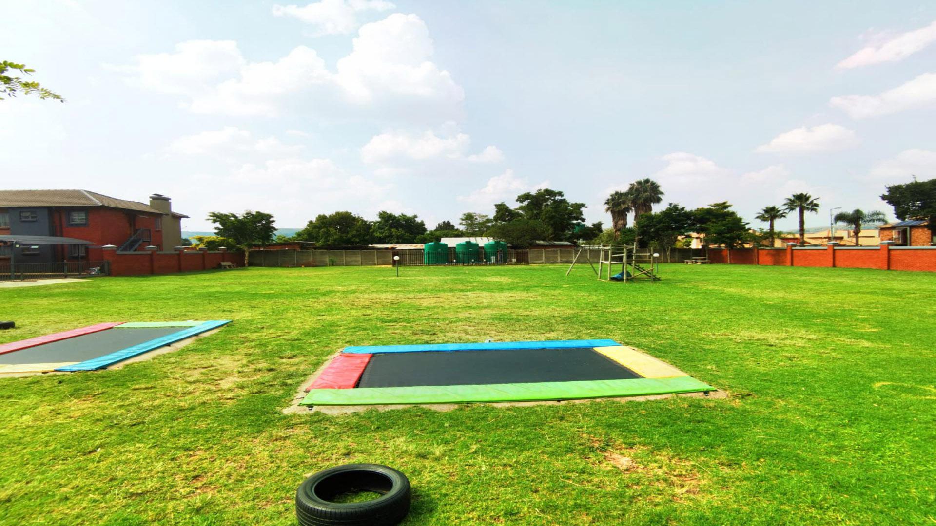 Backyard of property in Andeon