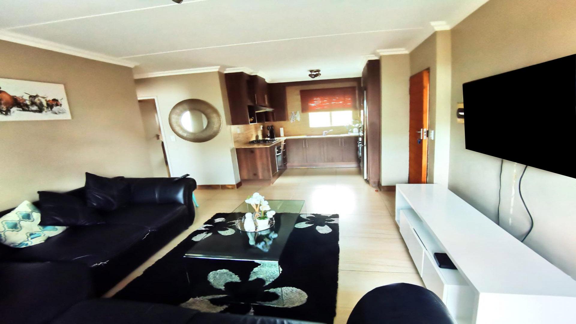 Lounges of property in Andeon