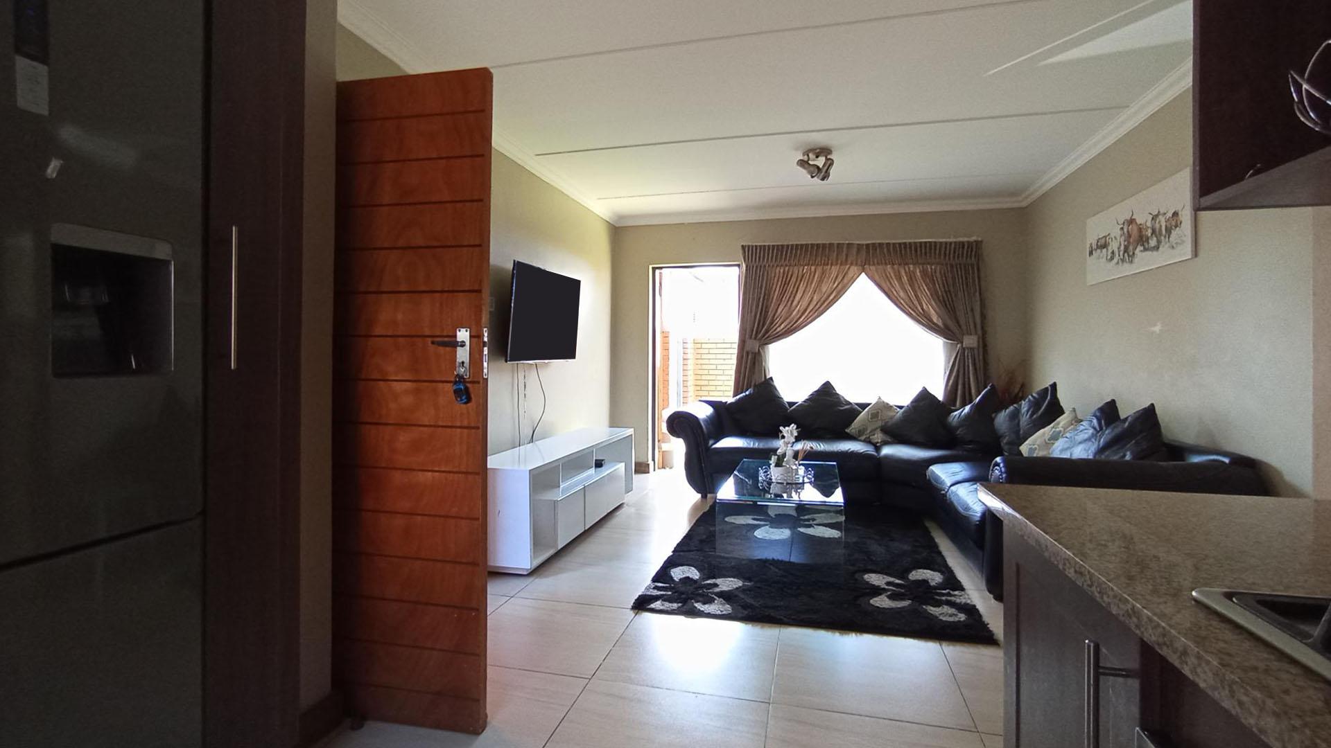 Kitchen - 8 square meters of property in Andeon