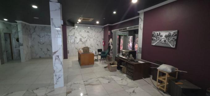 Commercial  - MR701335