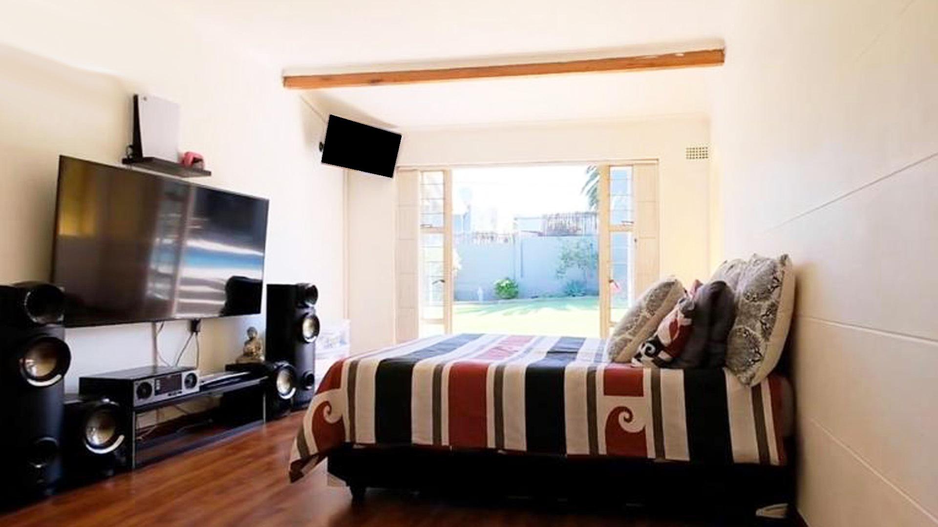 Bed Room 3 of property in Oakdene