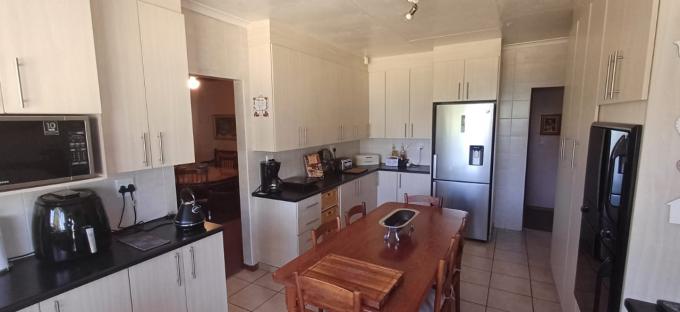 4 Bedroom House for Sale For Sale in Ventersdorp - MR701350