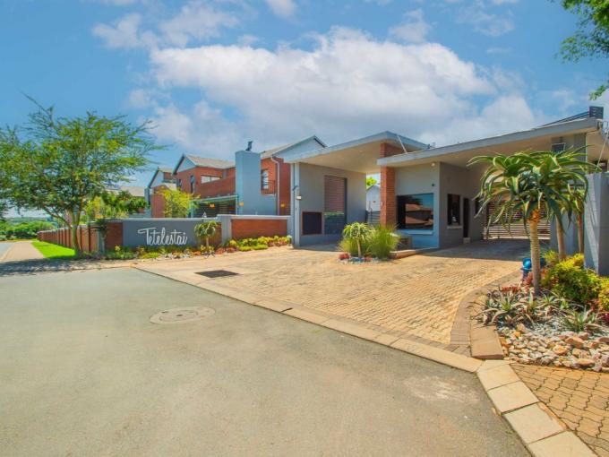 3 Bedroom Simplex for Sale For Sale in Willowbrook - MR701395