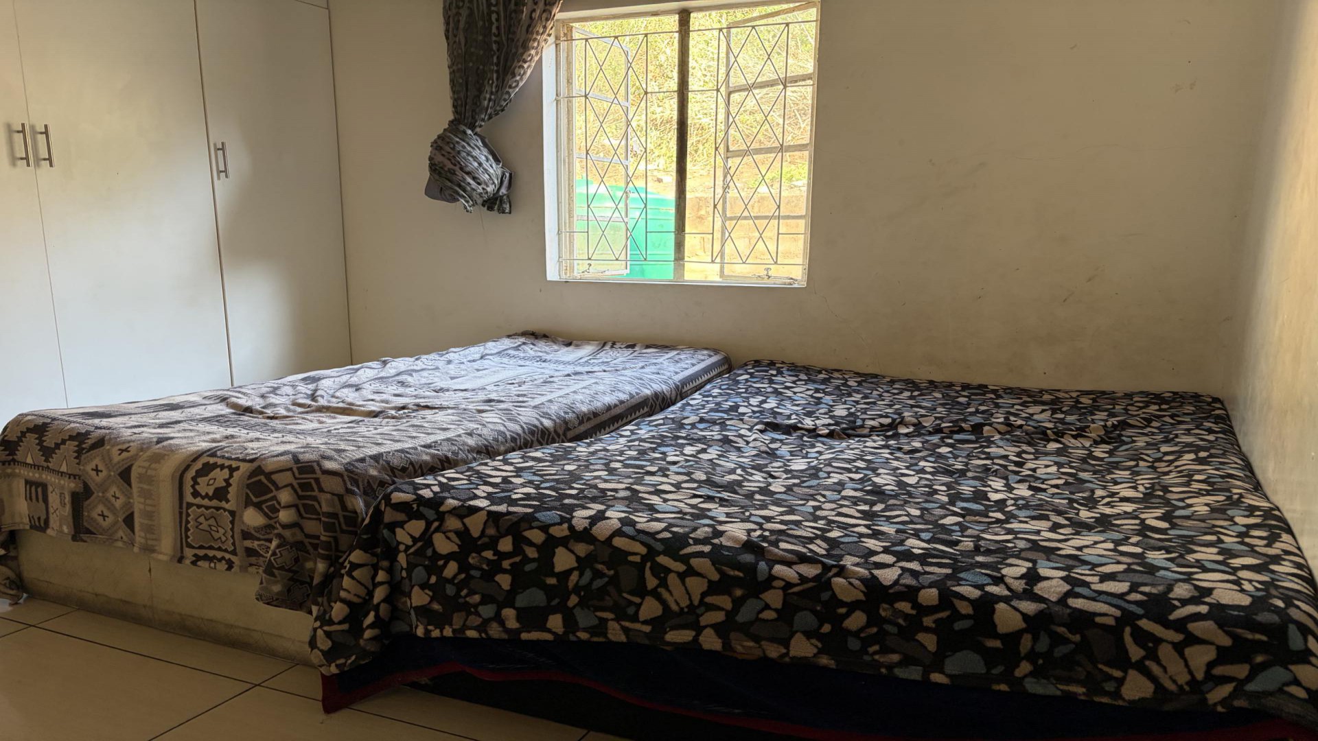 Bed Room 2 of property in Sezela